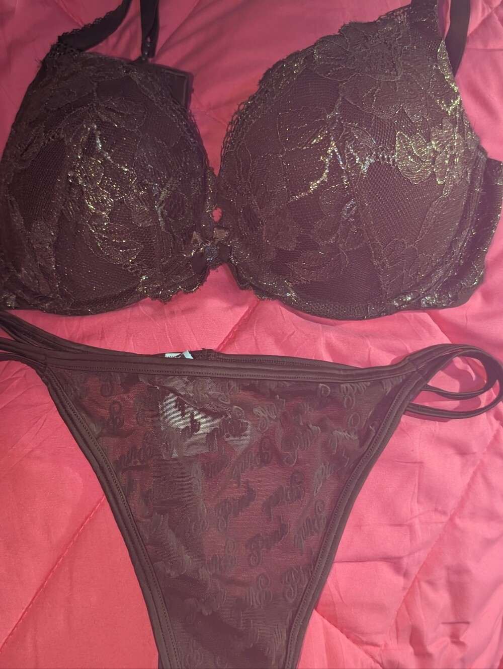 Victoria's Secret Bra & Thong Set 38 B & LG NWT - Picture 1 of 5